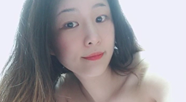 이쁘장한 걸레에게서 돈내고 구매한 영상