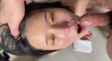 너무 맛있어 더 해줘녀