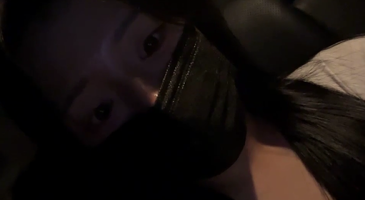 몰래 택시안에서 자위하는 섹트년
