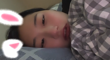 악마들의 꼬임에 넘어가 보지까지 쑤시는 전담녀 2