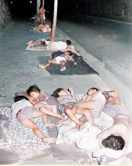 002.jpg