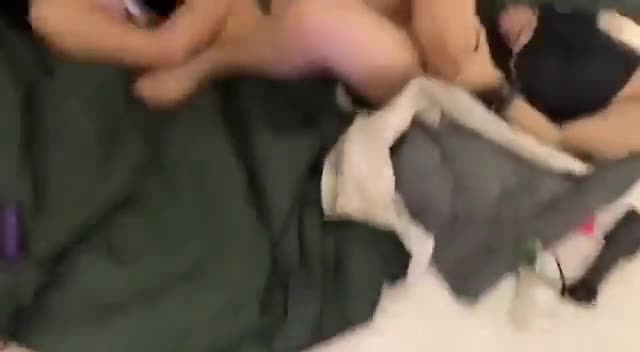 두명의 노예녀와 쓰리썸섹스,트위터야동,럭키가이,쇼츠야동,국산야동