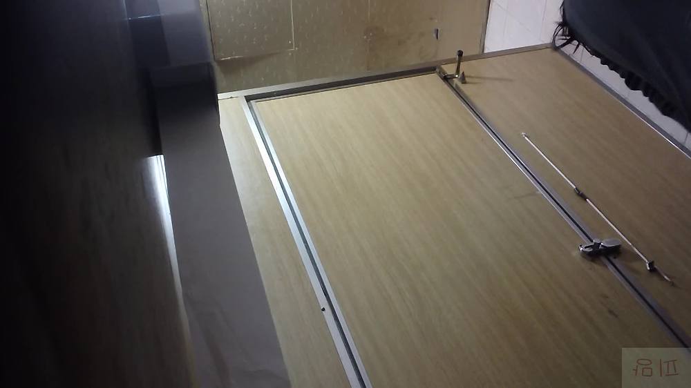 한국 장실 22명 몰카 (12)