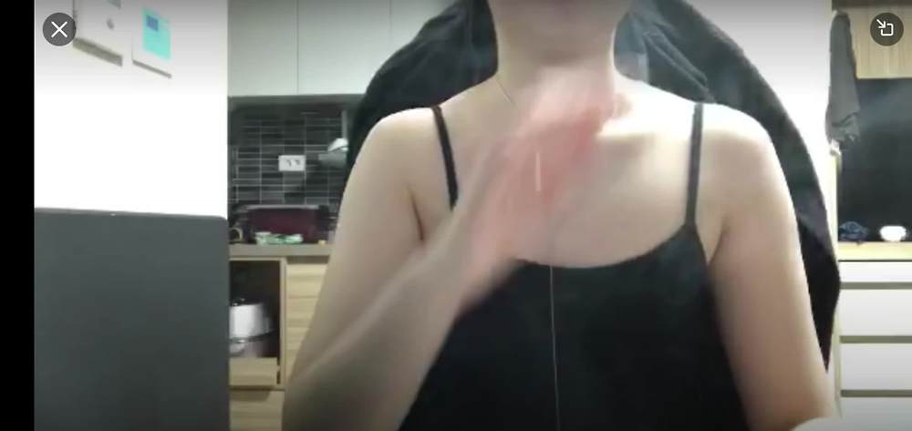 By겨울이 페리스코프 (2)