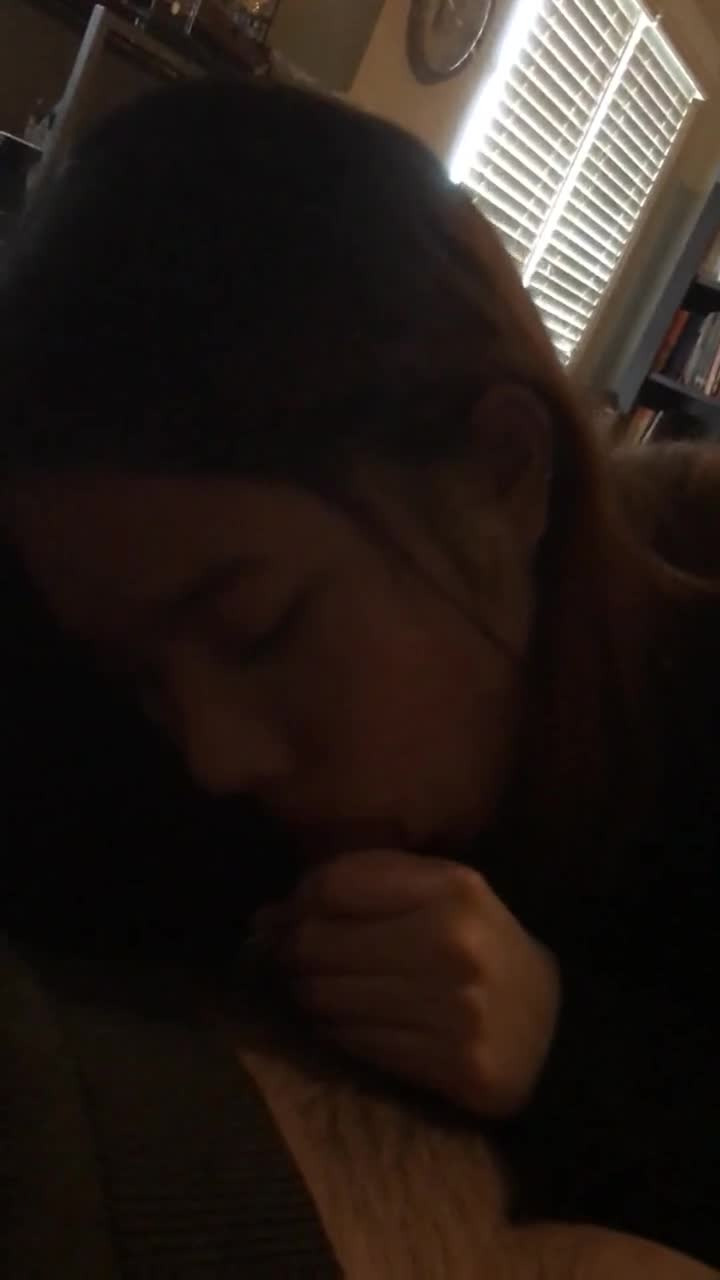 해맑게 웃으면서 애널까지 내어주는 사랑둥이