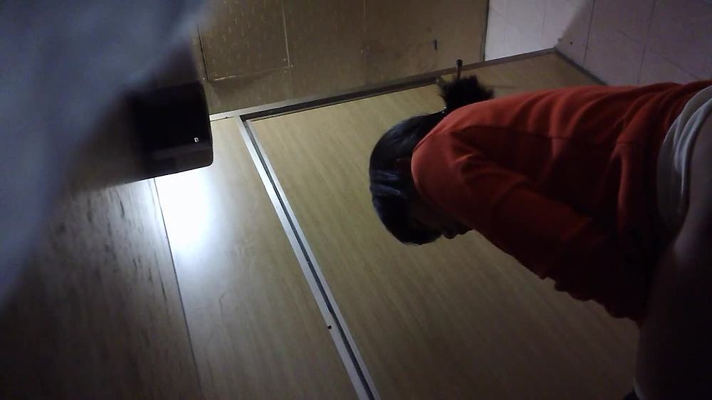 한국 장실 22명 몰카 (21)