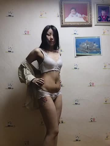 이쁘장한 노예 자위녀 (4)