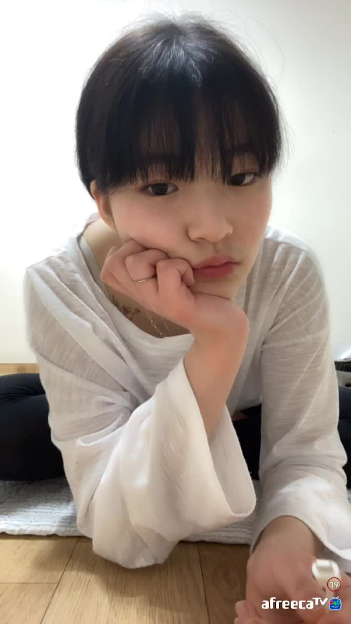 존예녀 겨울이 아프리카 방송 1일차 (14)