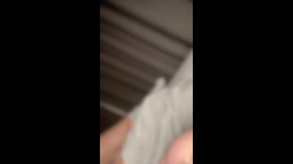 술취한 여친 만지고 벗기는 아프방송 해당 부분