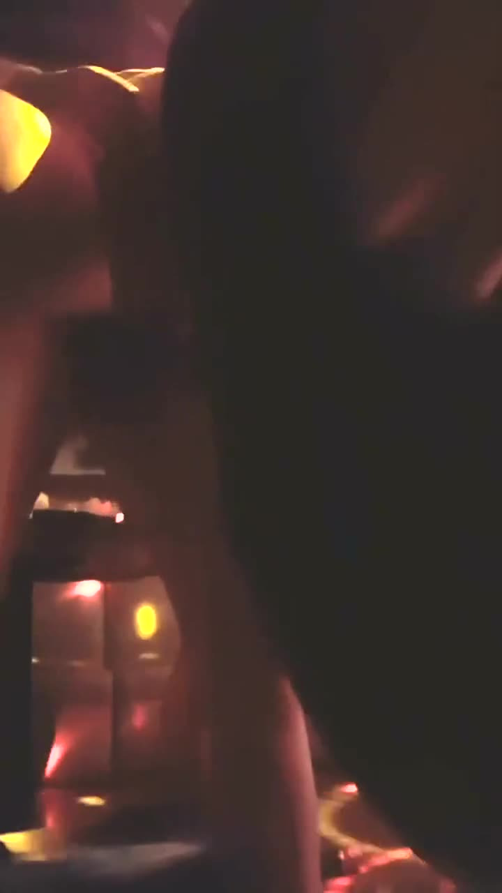 노래도 잘 하고 섹스도 잘 하네~