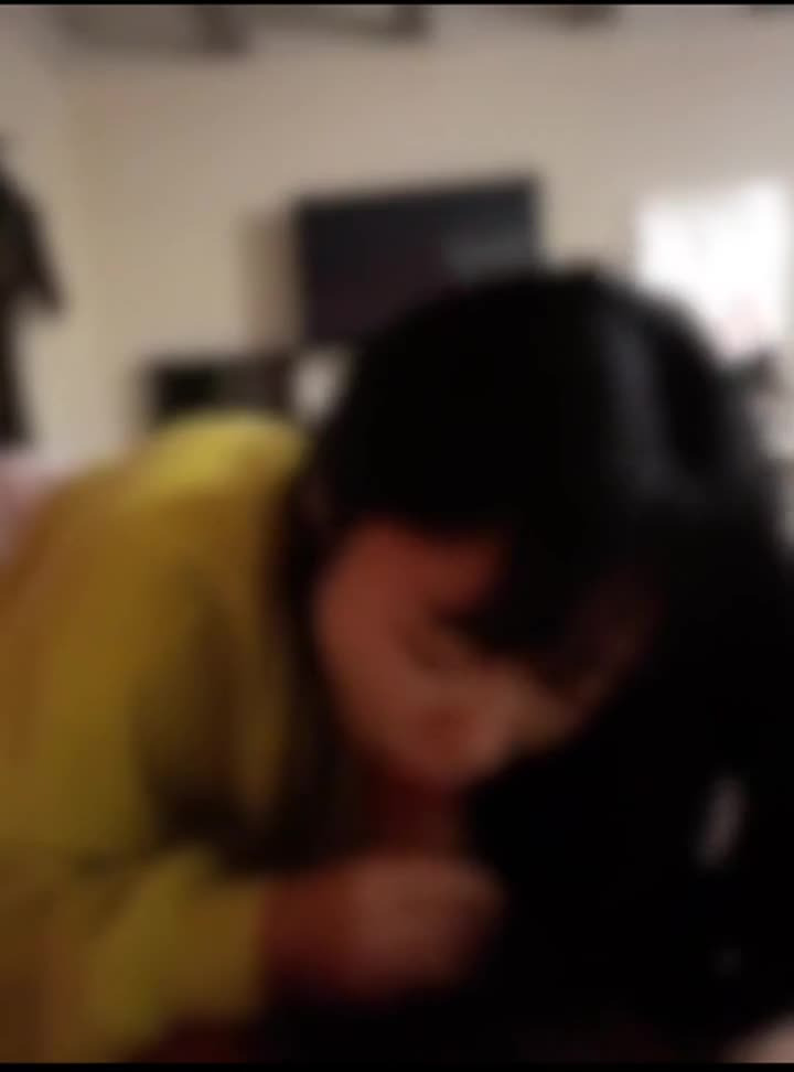 고추 맛있당~~ 먹고 또 먹는 귀여운 여친