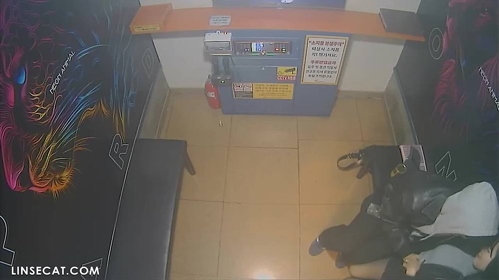 존예존잘 커플이 코노에서 노는방법