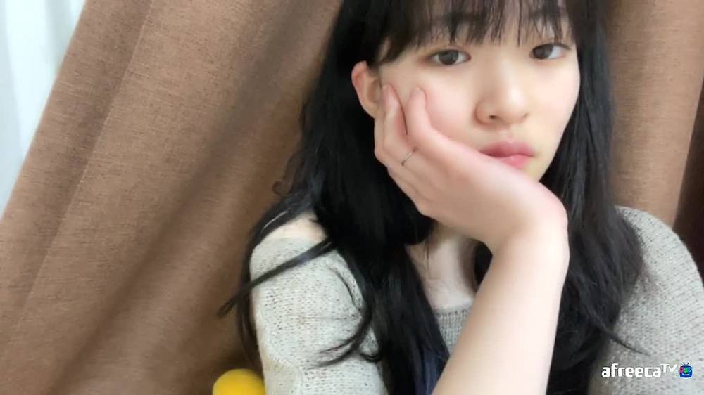 존예녀 겨울이 아프리카 방송 1일차 (4)