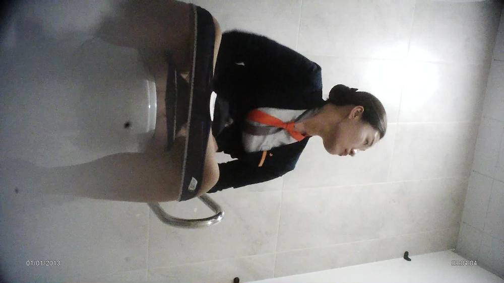 한국증권거래소 여자화장실 몰카 (6)