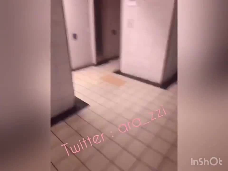 알몸 엘베녀 ara_zzi (3)