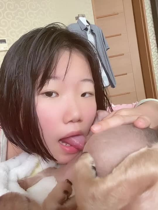 개고추빠는 노예녀 (1)