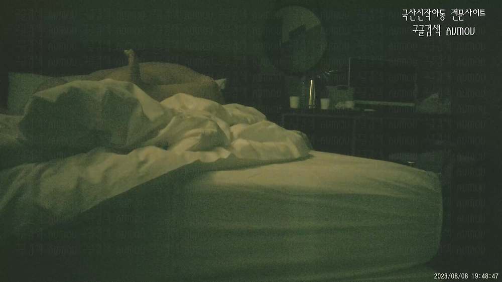 모텔 조건녀 _꽉찬 D컵 건포도꼭지 미연 1차전