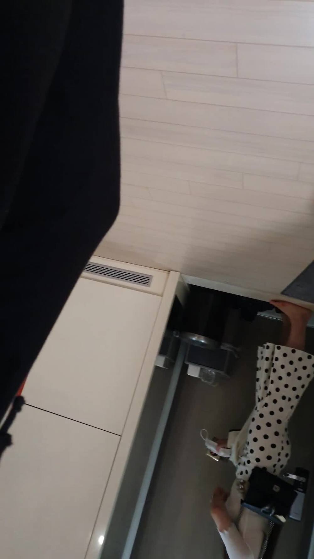 땡땡이무늬치마2