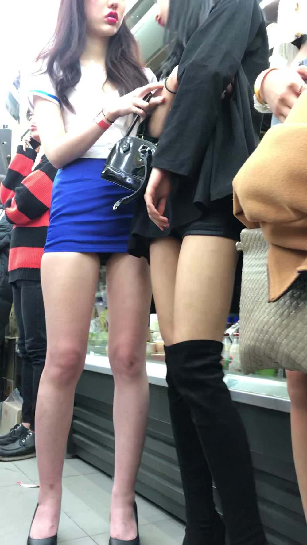 편의점 내부 ㄷㅊ