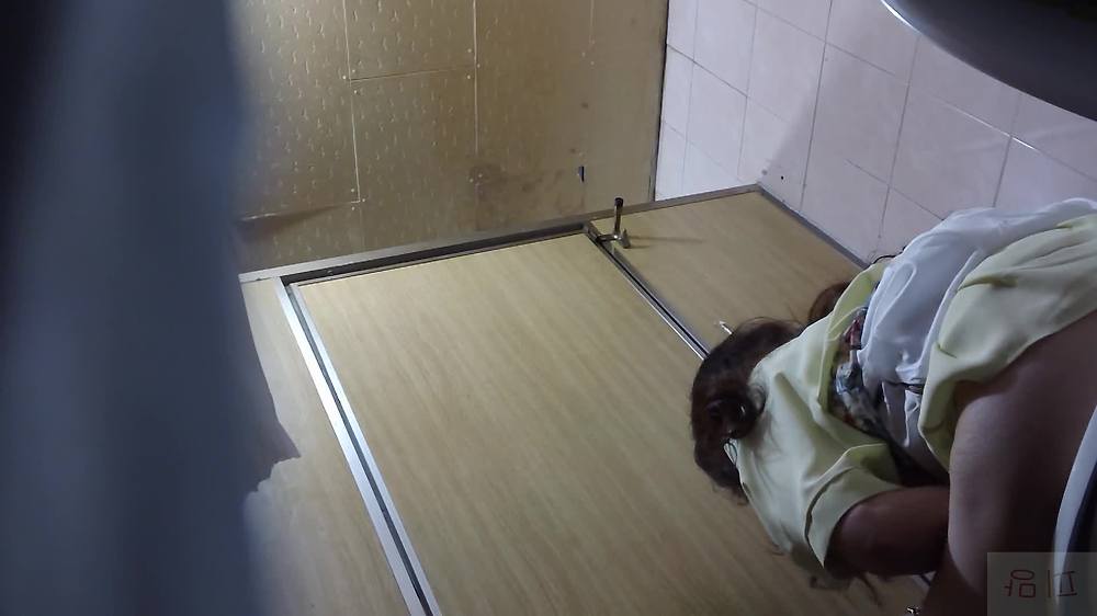 한국 장실 22명 몰카 (19)