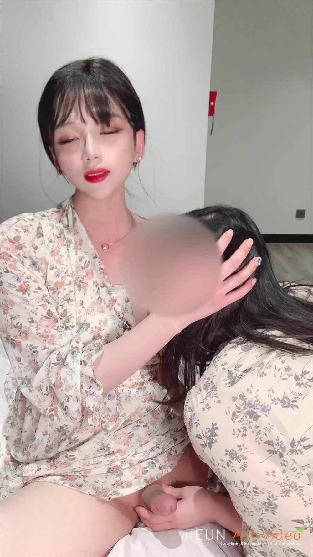 CD 지은 여친한테 삽입 질싸 후 눈치봄