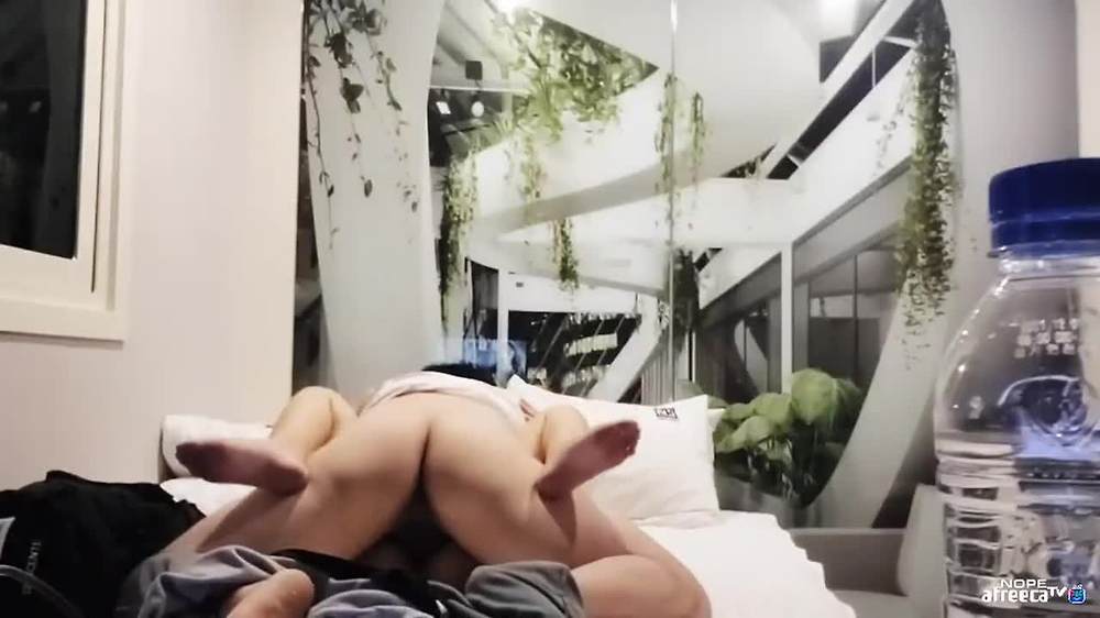 아프리카에서 고의로 떡치는 미친BJ년