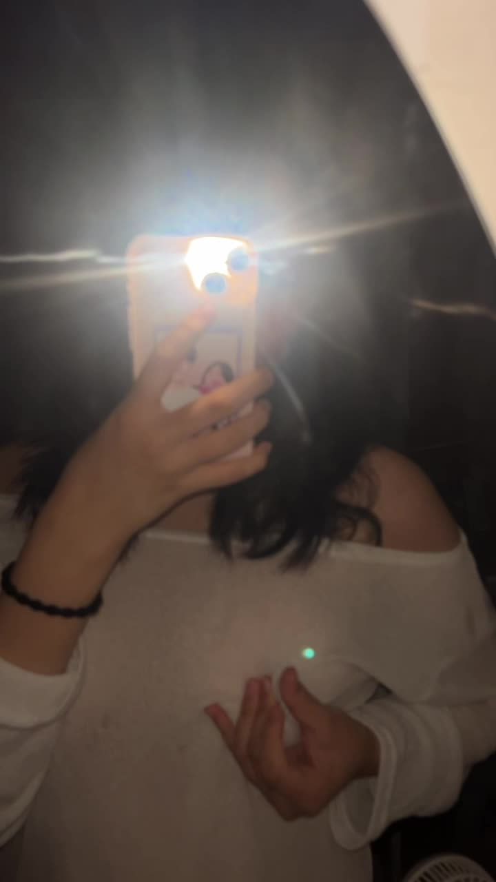 네토 남친이 퍼트린 예은이 [얼공] (21)