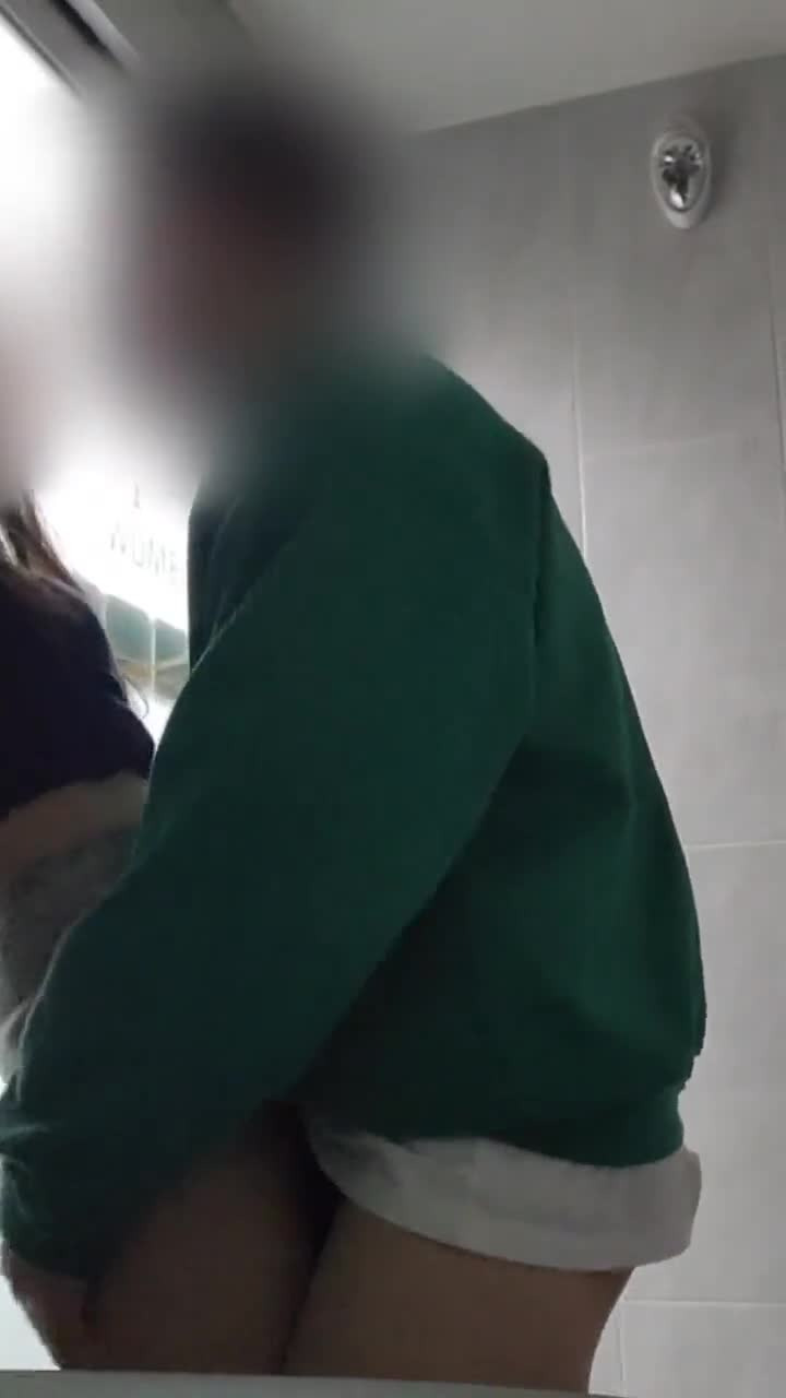 대학생커플 공강에서 몰래섹스 직촬야동 커플야동 트위터야동