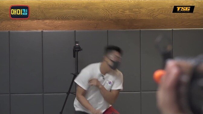JGX2R9p.jpg