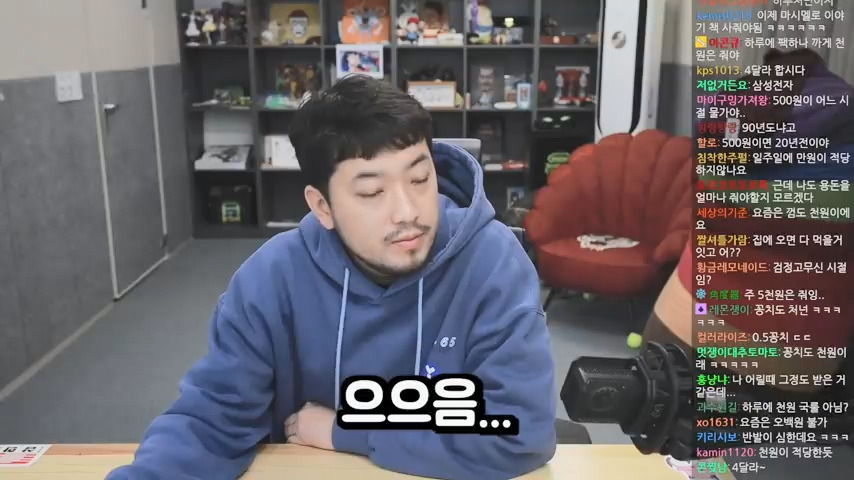 t9LrVlC.jpg