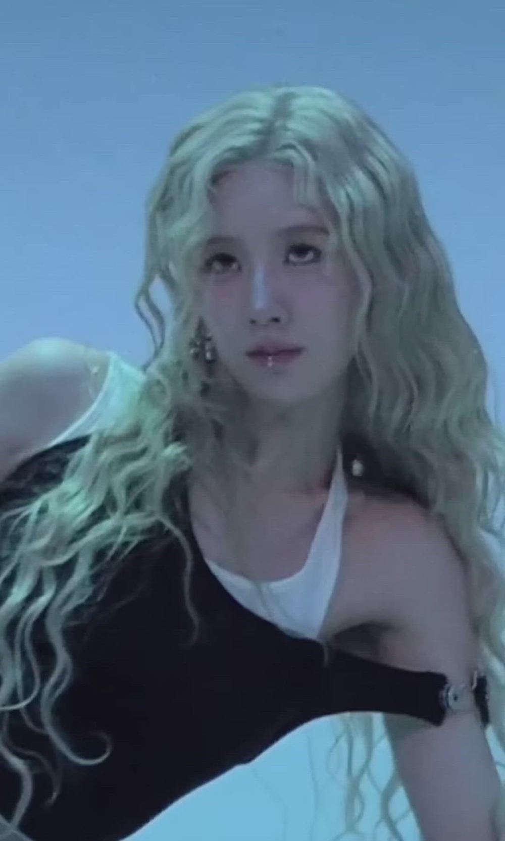 썸네일- G I DLE   MIYEON-이미지