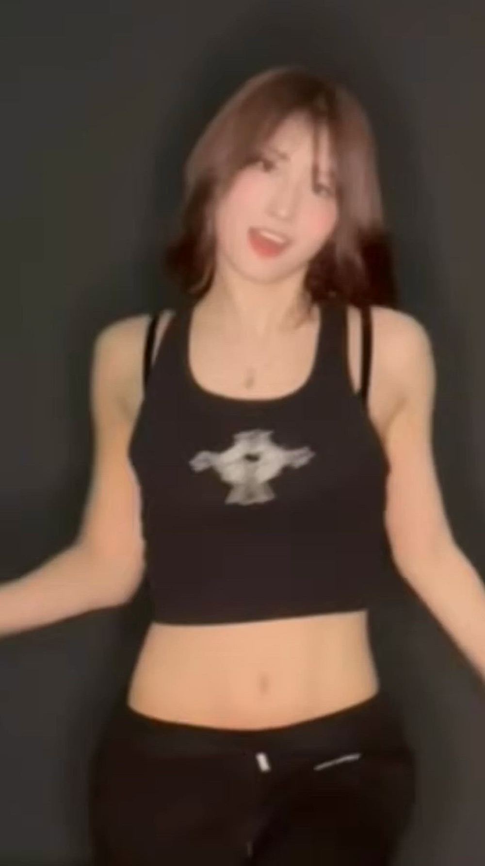 썸네일-TWICE   MOMO-이미지