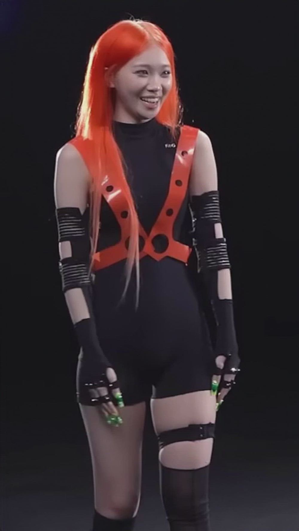 썸네일-LESSERAFIM   CHAEWON-이미지