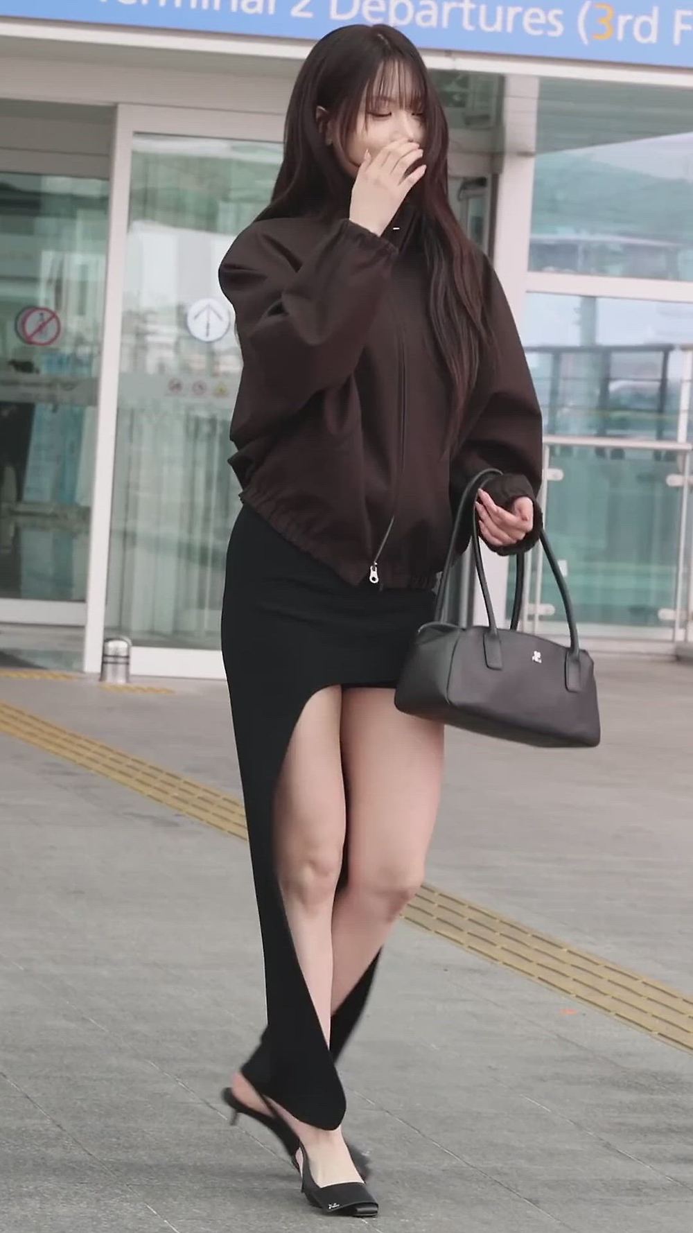 썸네일-LESSERAFIM   EUNCHAE-이미지