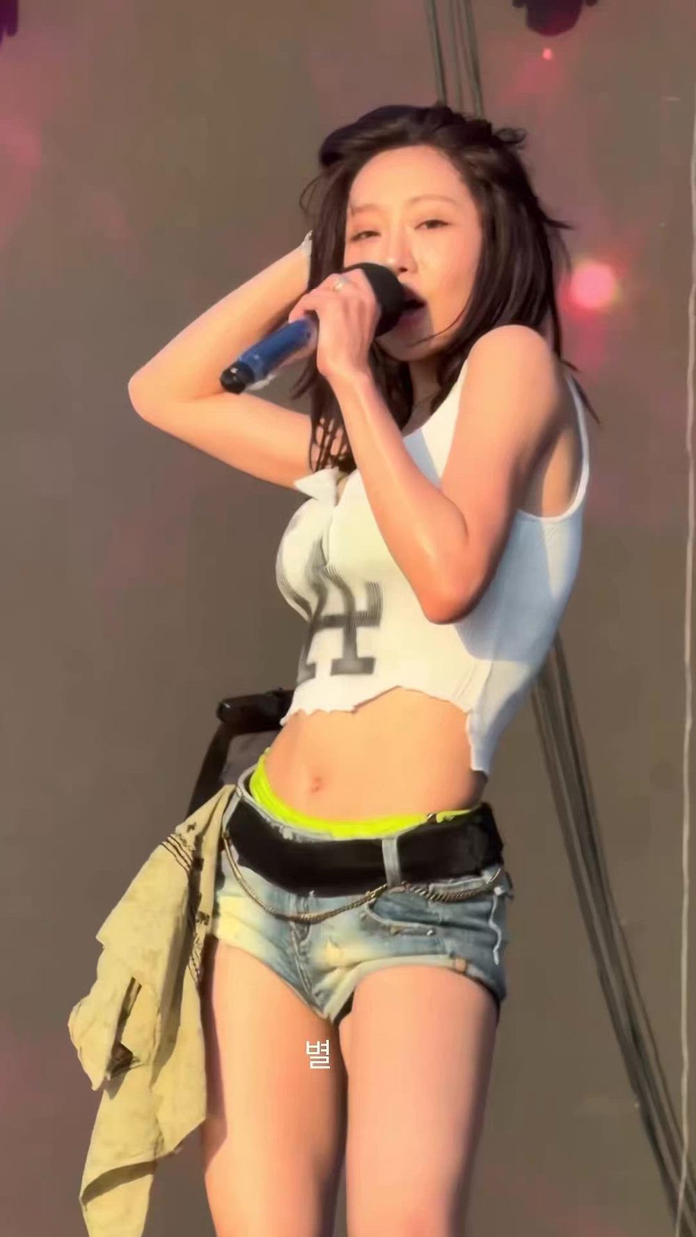 KISSOFLIFE - JULIE-메인 썸네일 이미지