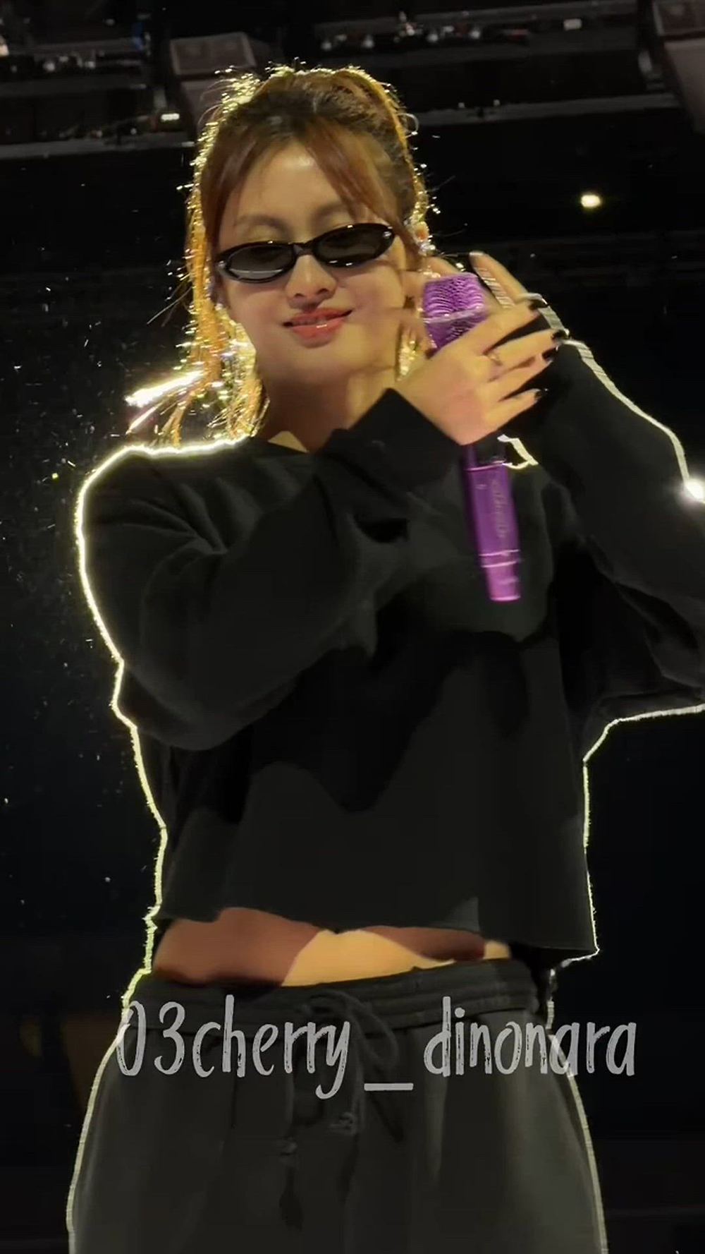 썸네일-TWICE   MOMO-이미지