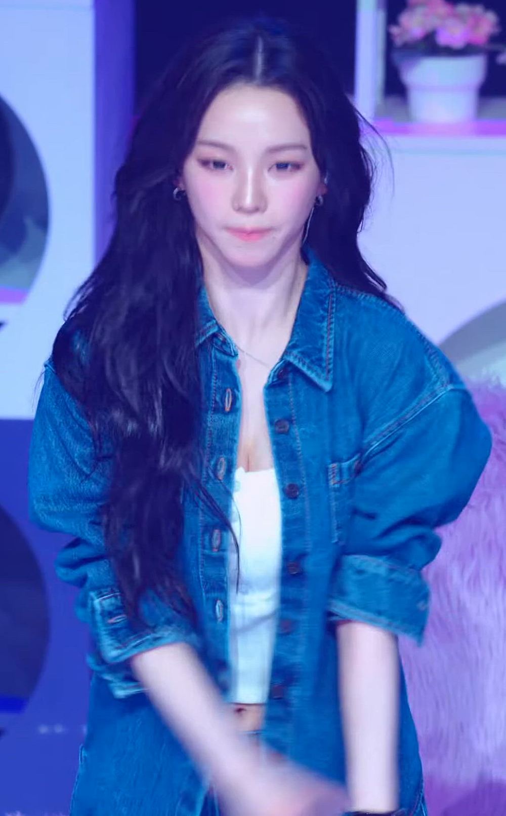 썸네일-AESPA   KARINA-이미지