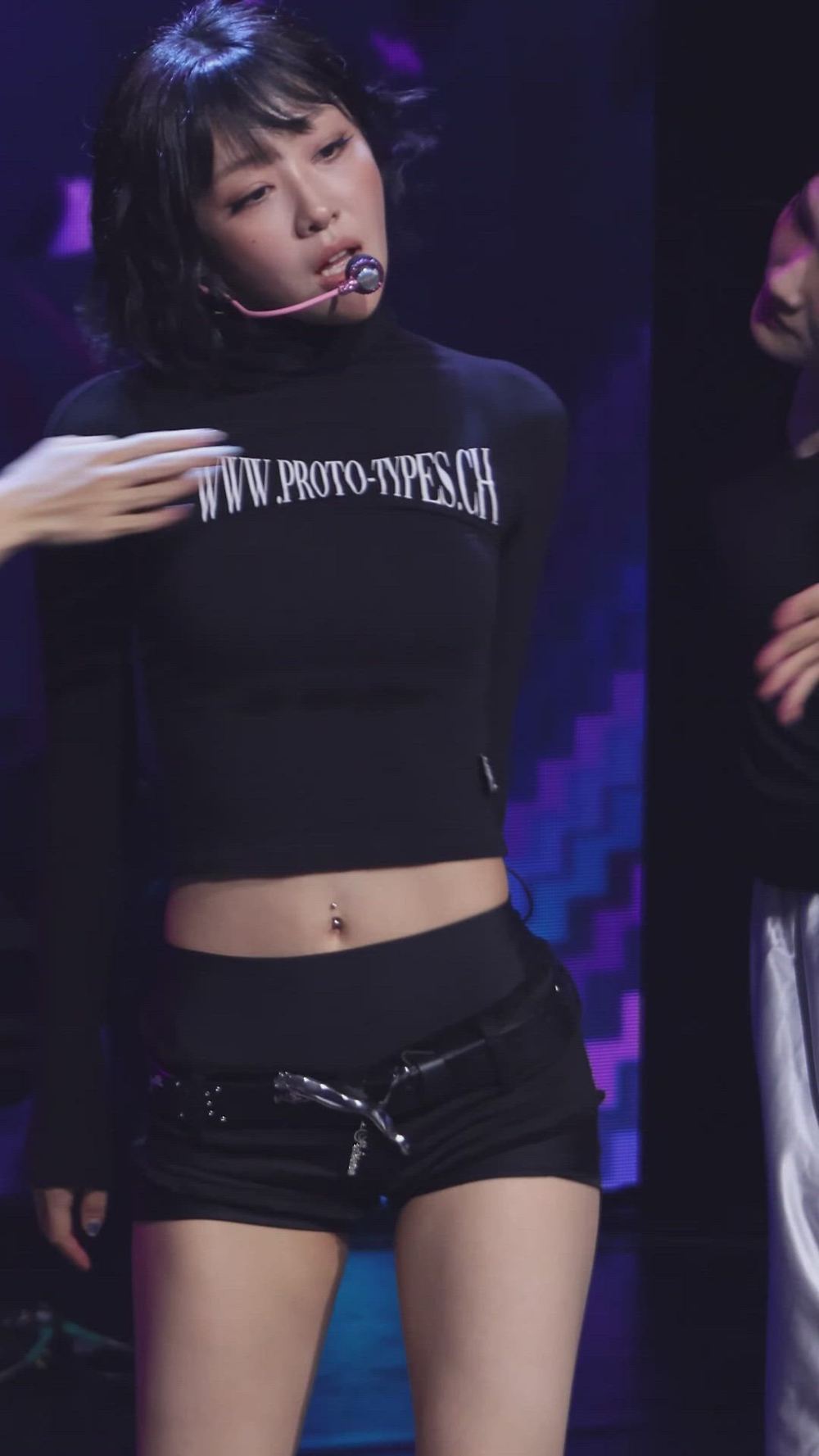 썸네일-ARTMS   YVES-이미지