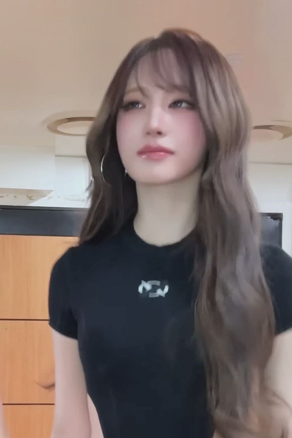 썸네일-IVE   LIZ-이미지