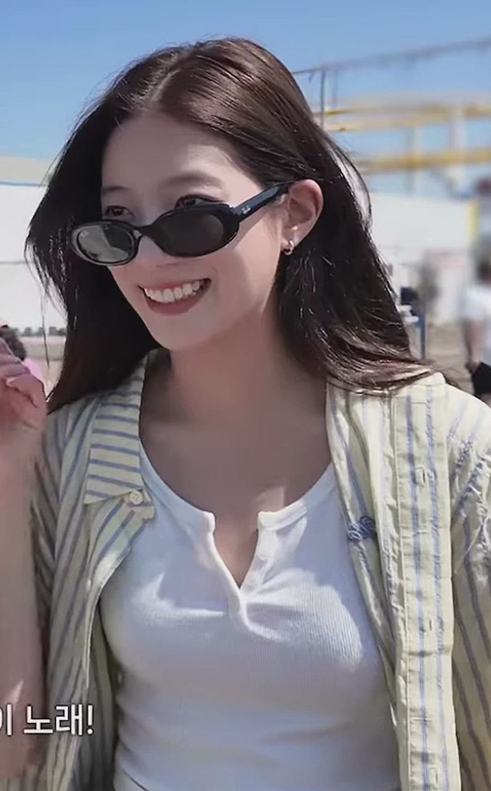 썸네일-LESSERAFIM   KAZUHA-이미지