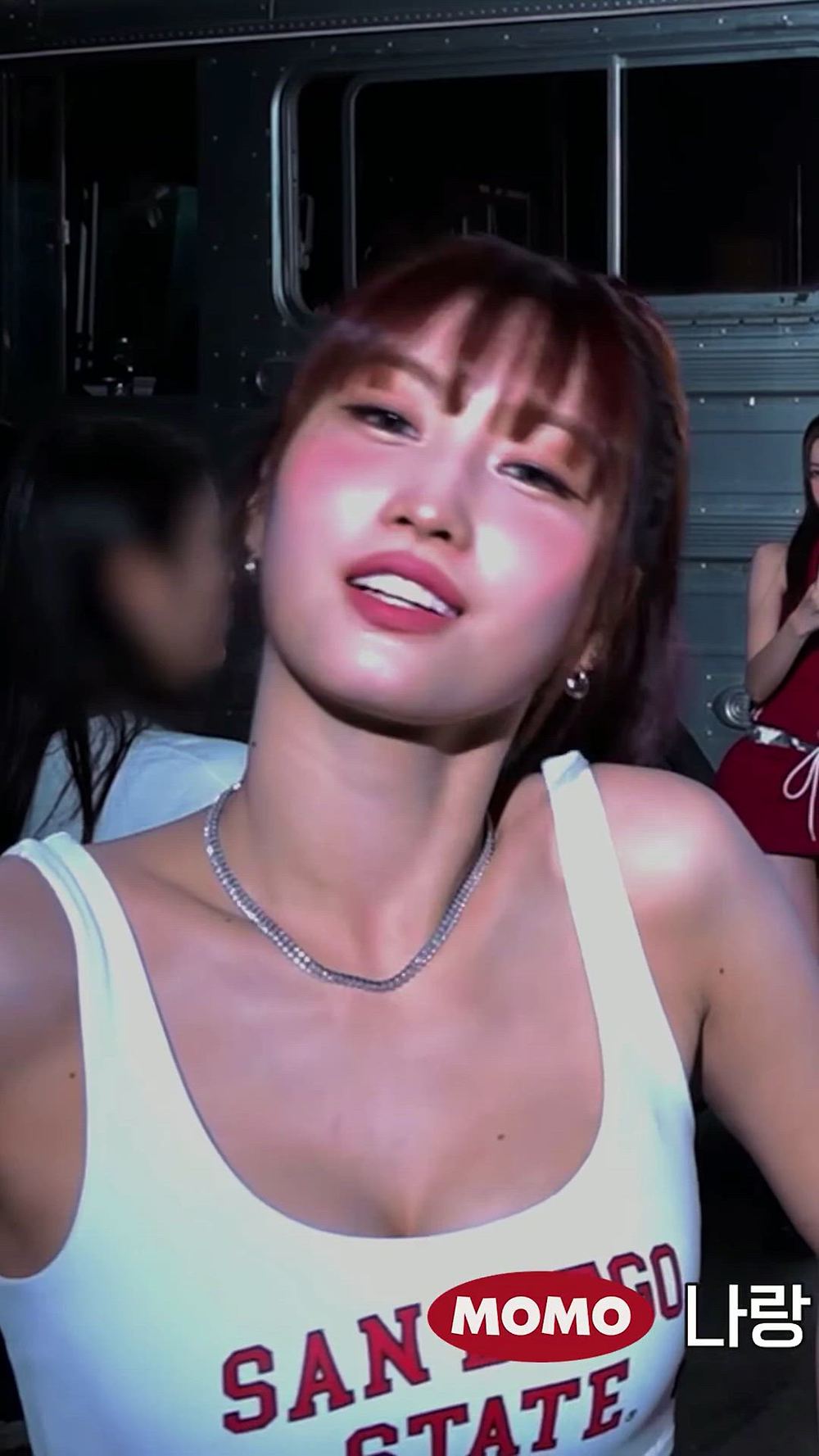 썸네일-TWICE   MOMO-이미지