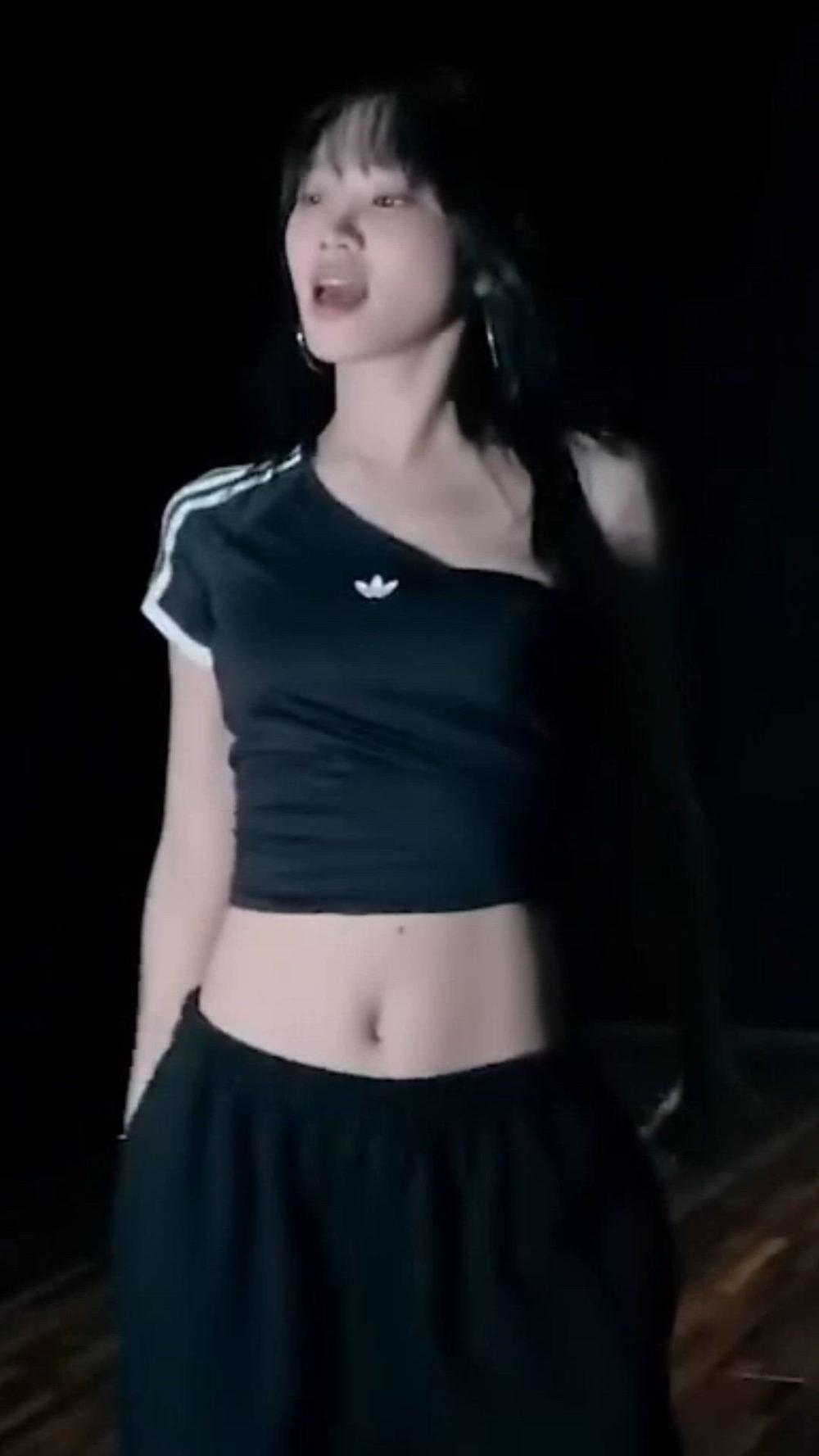 썸네일-LESSERAFIM   CHAEWON-이미지