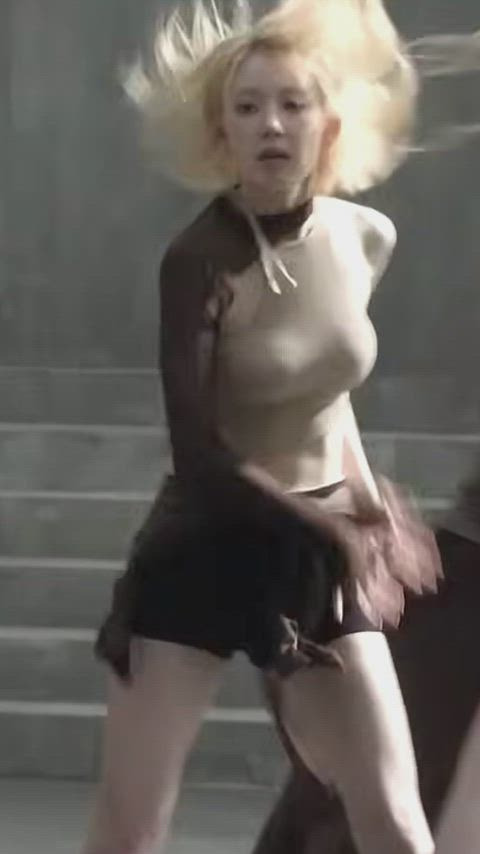 썸네일-LESSERAFIM   SAKURA-이미지