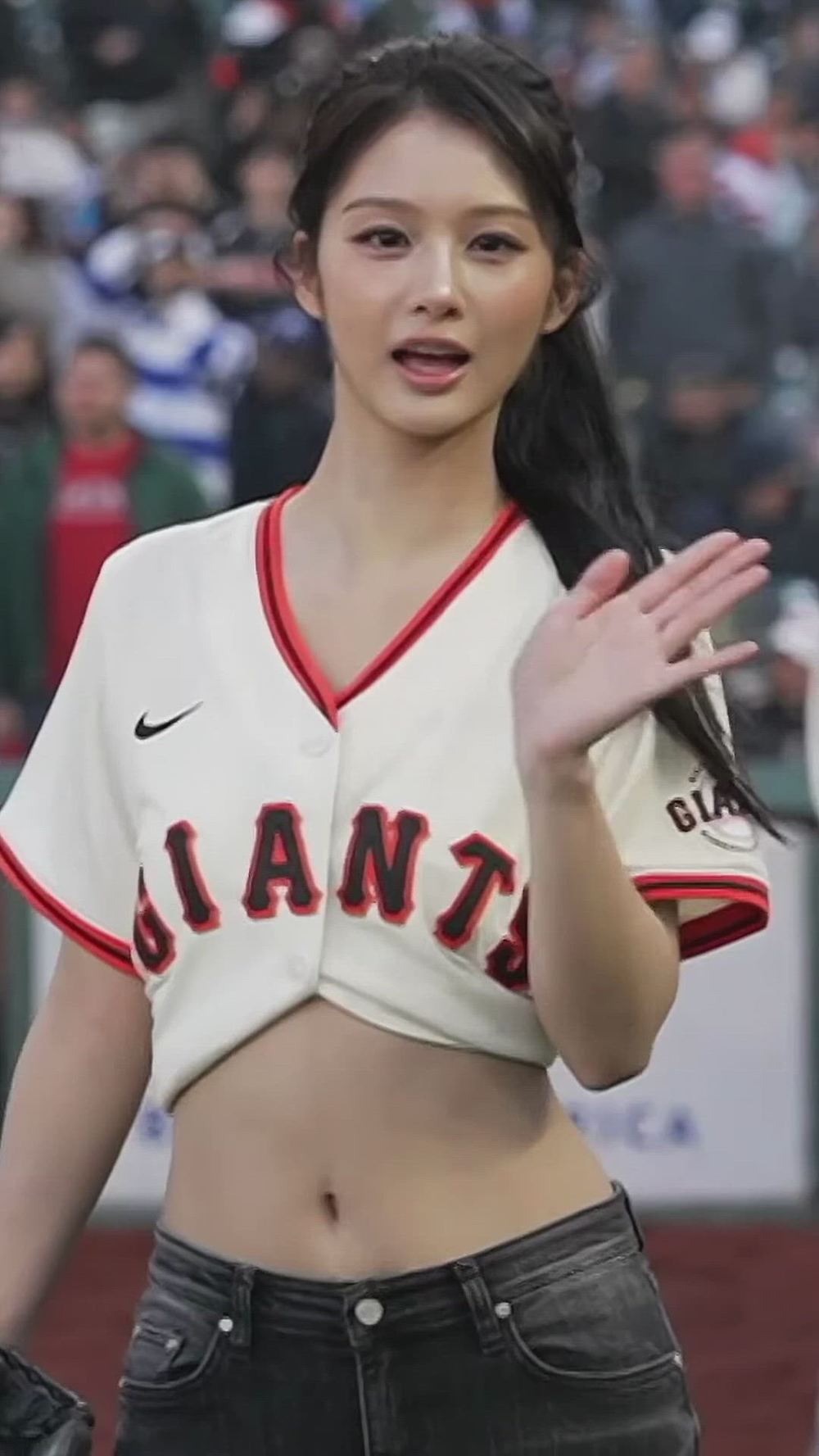 Sullyoon - NMIXX-메인 썸네일 이미지