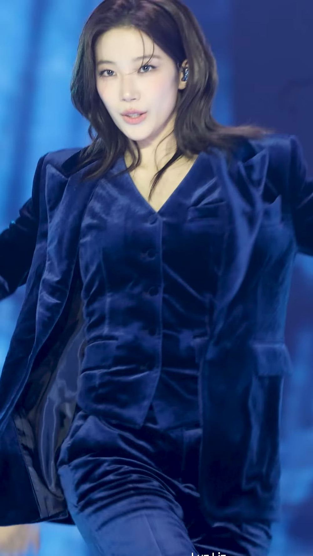 썸네일-LE SSERAFIM   KAZUHA-이미지