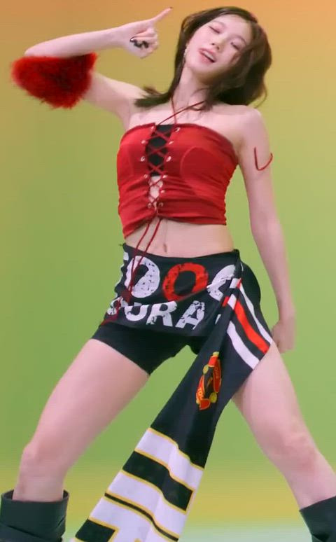 썸네일-LESSERAFIM   KAZUHA-이미지