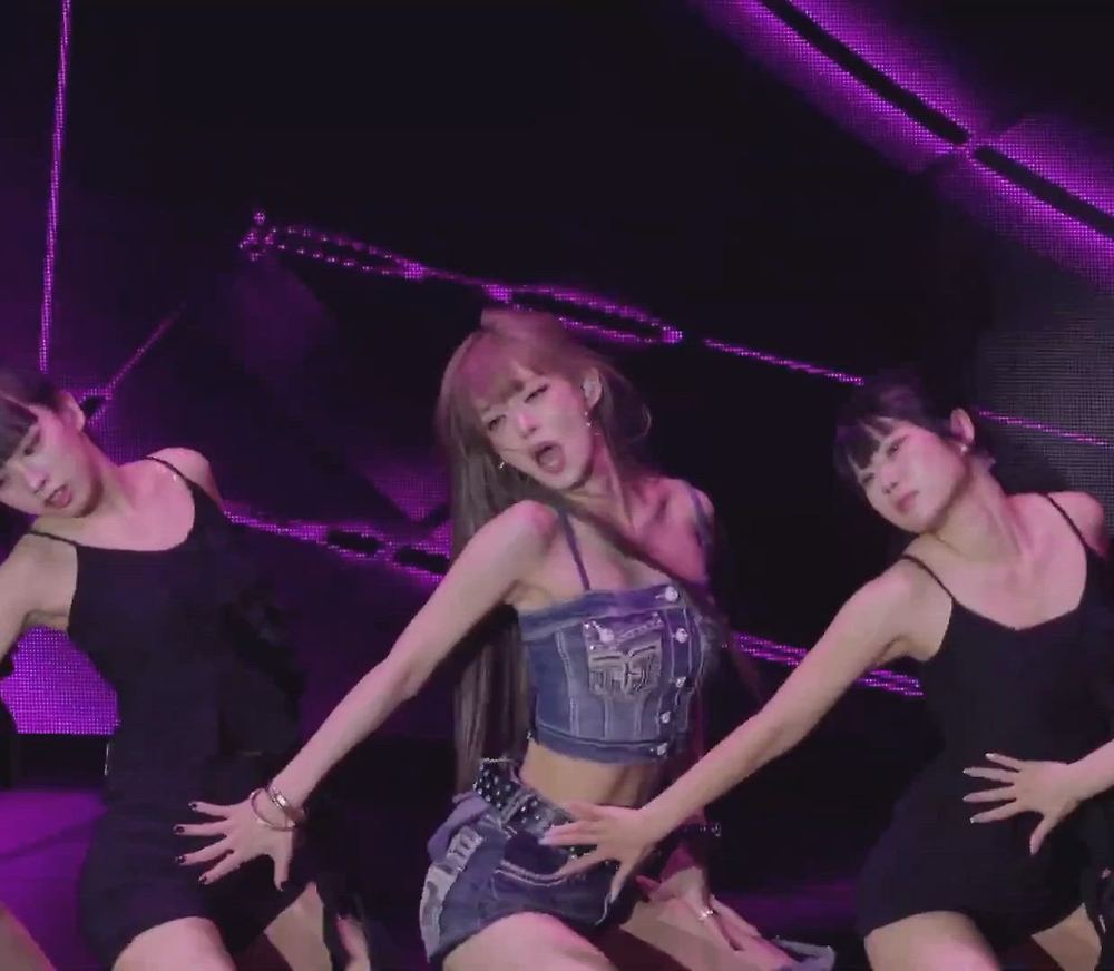 썸네일-FROMIS 9   LEECHAEYOUNG-이미지