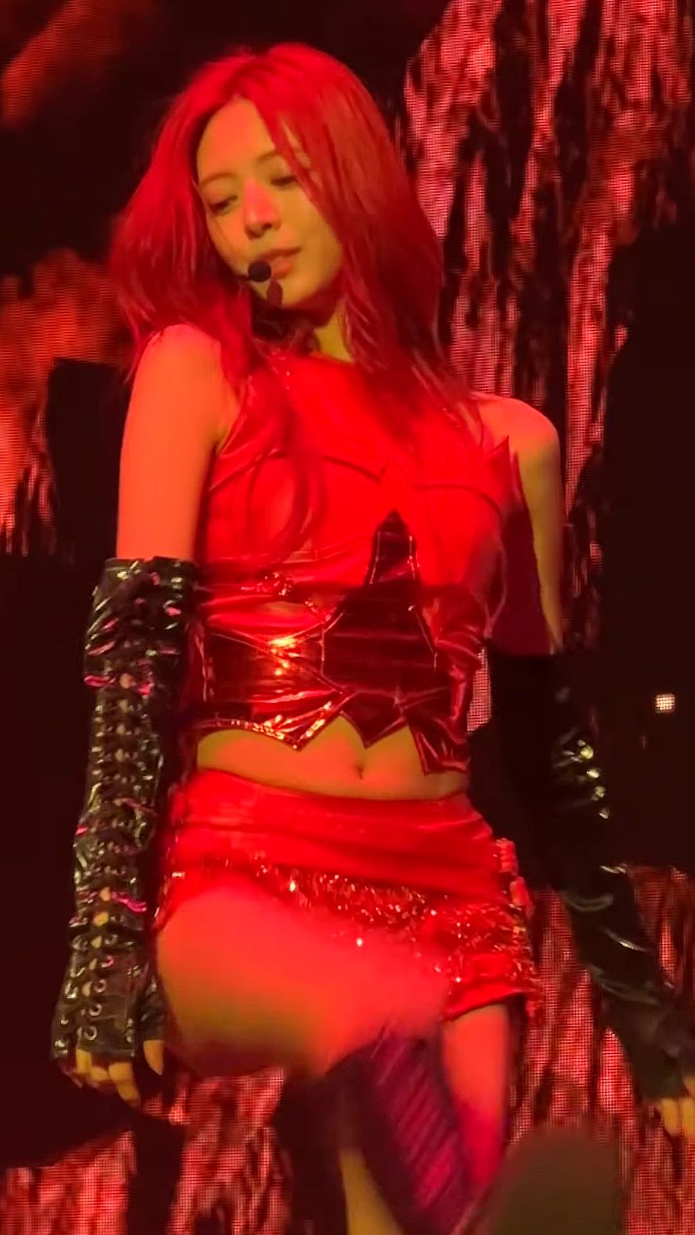 ITZY - YUNA-메인 썸네일 이미지