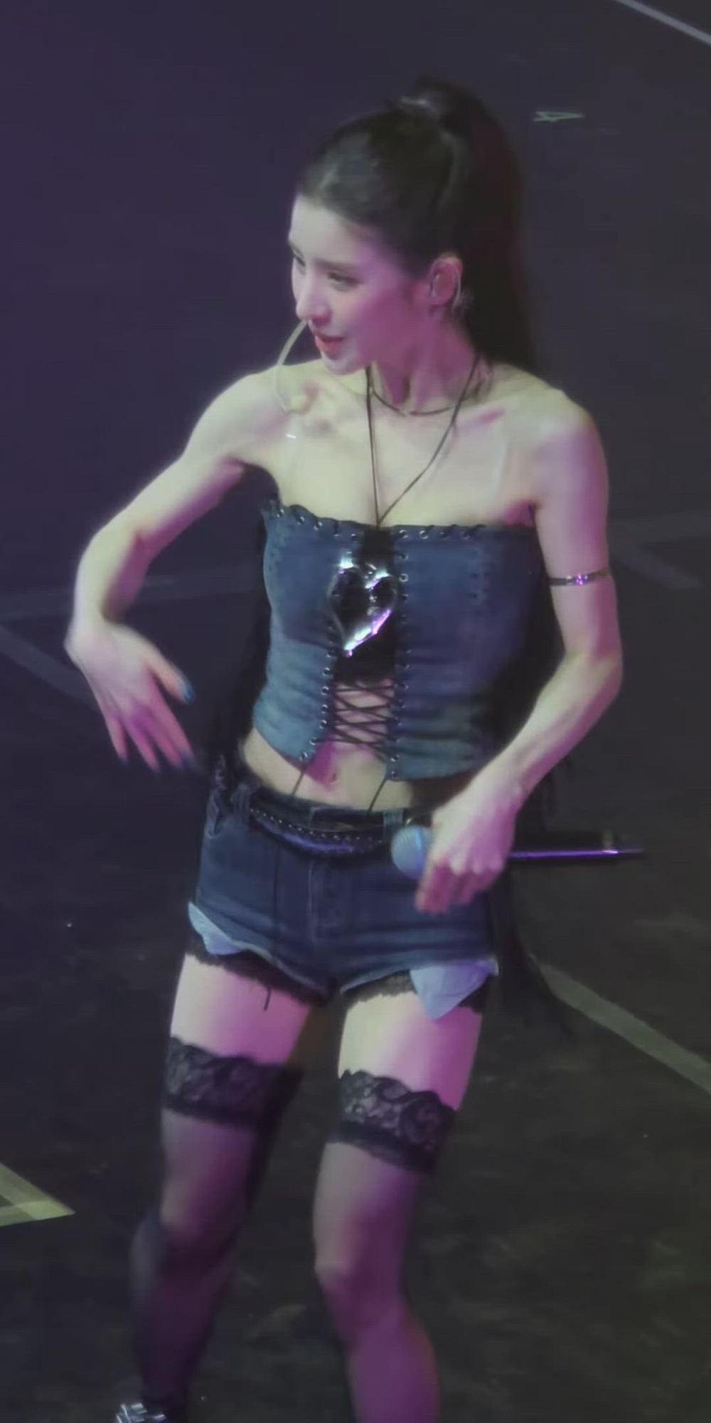 썸네일-ARTMS   HEEJIN-이미지