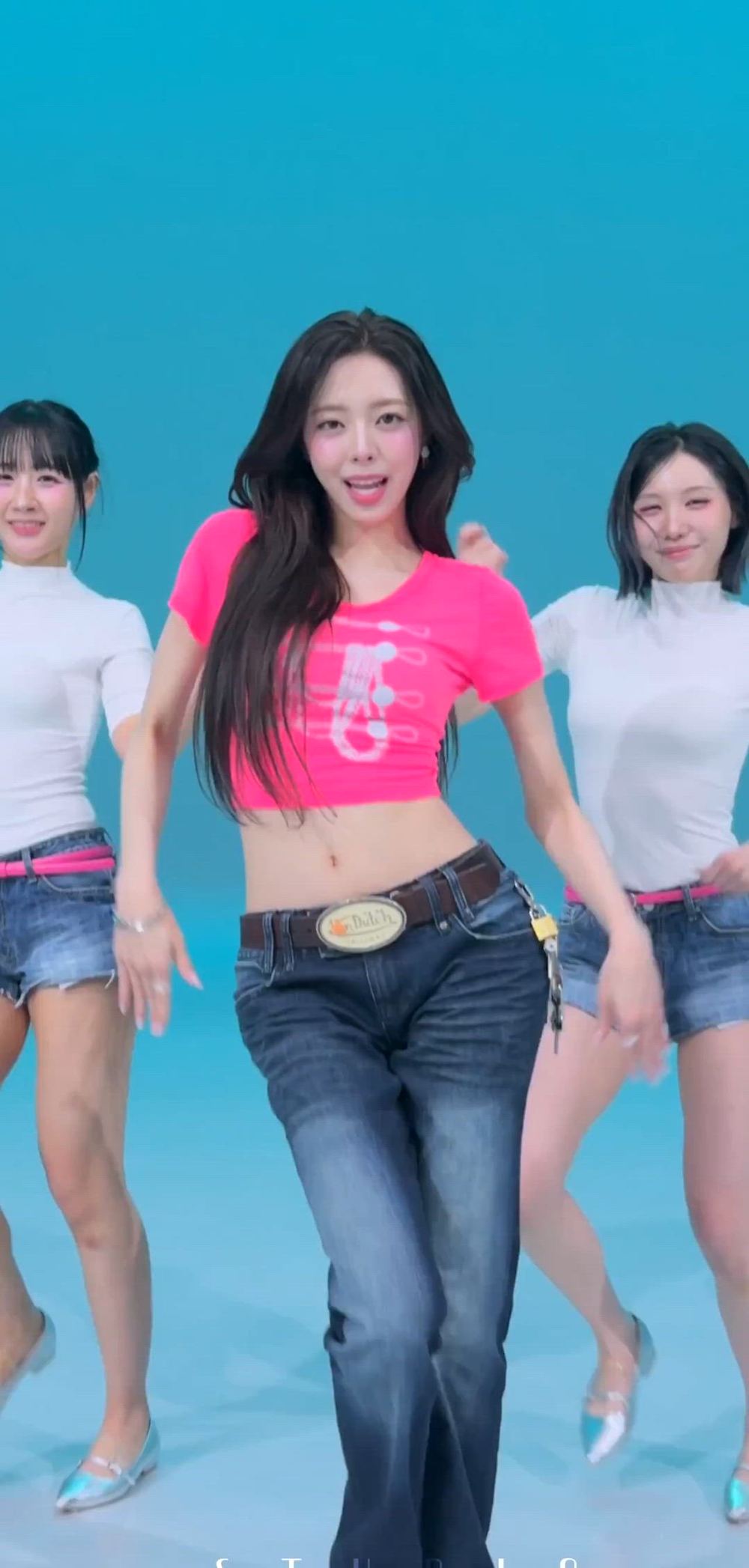 ITZY - YUNA-메인 썸네일 이미지